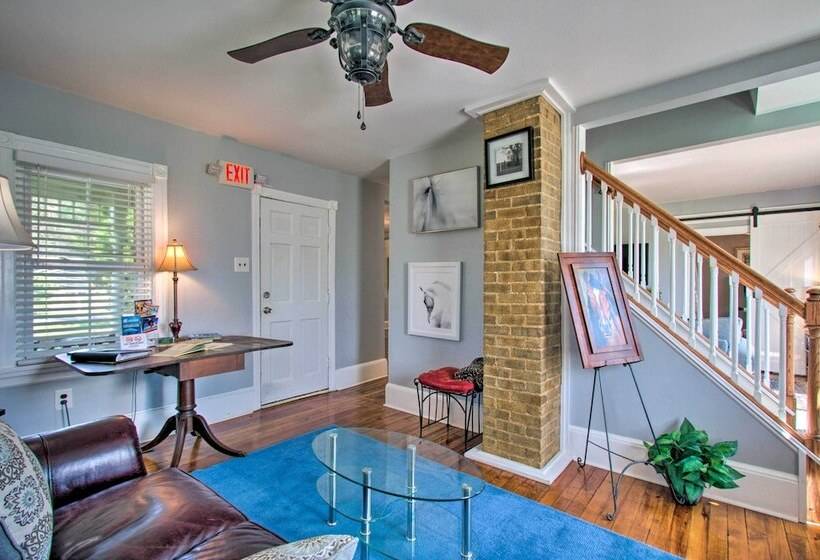 Pet Friendly Williamstown Farmhouse By Main Street