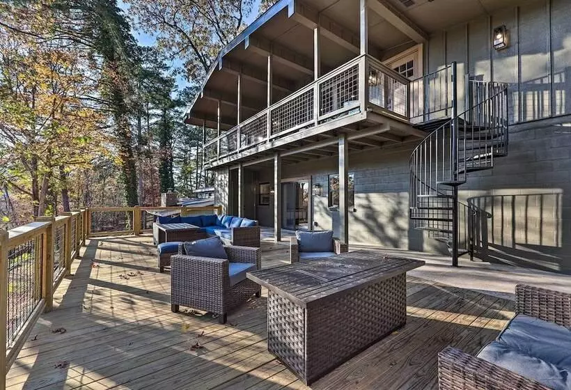 Renovated Bella Vista Retreat < 2 Mi To Golf!