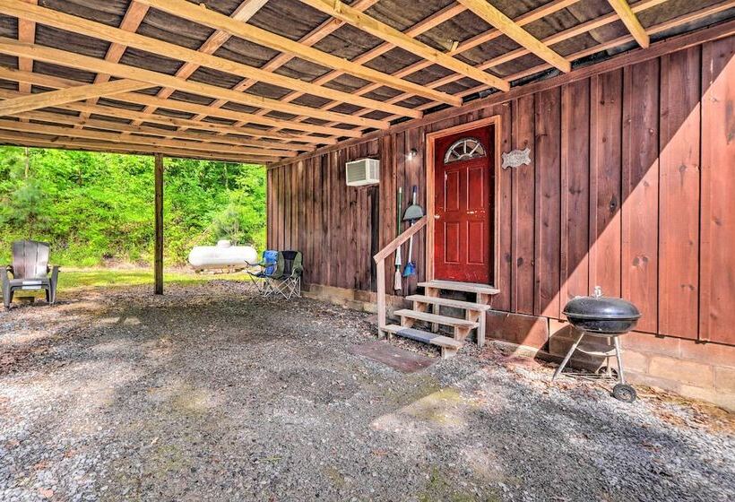 Rustic Cabin On Farm ~ 4 Mi To Kentucky Lake!