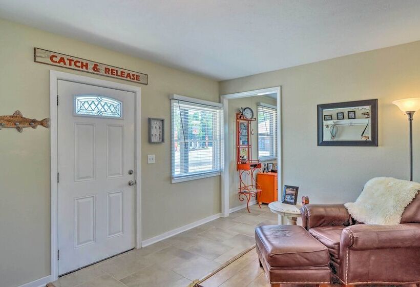 Arkansas Fishing Getaway: Near Norfork River!