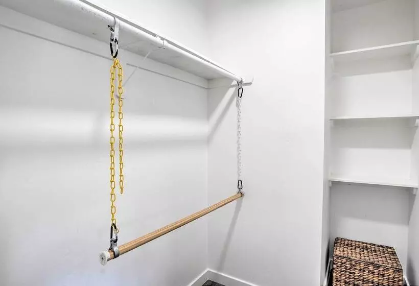 San Marcos Home W/ Patio & Grill   Walk To Lake!