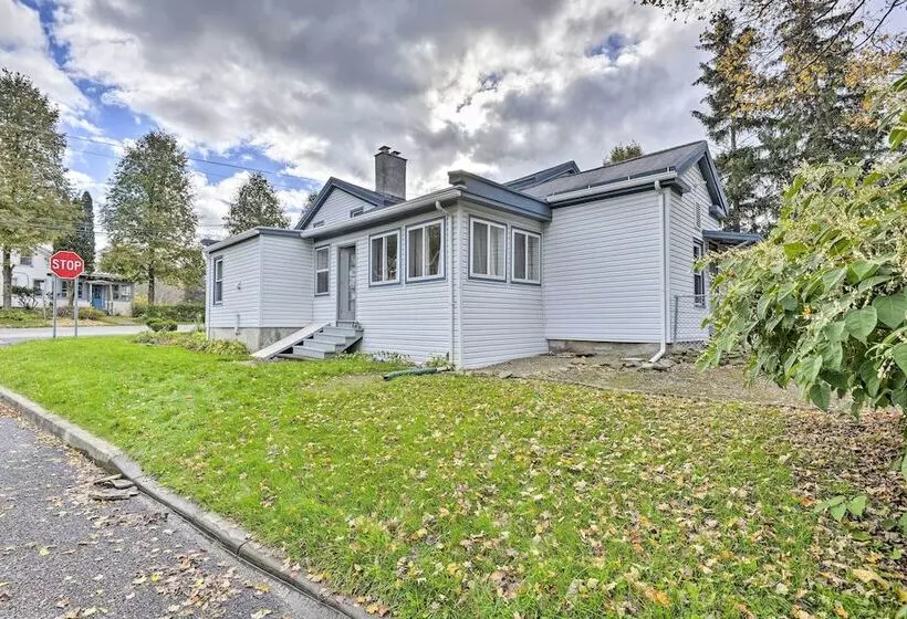 Spacious Home By Finger Lakes & Watkins Glen!