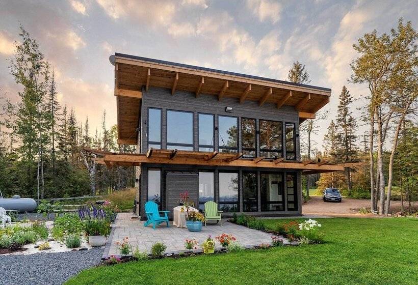 Waterfront Cabin On Lake Superior W/ Fire Pit
