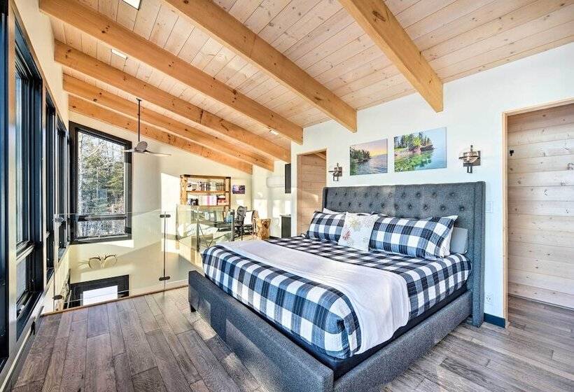 Waterfront Cabin On Lake Superior W/ Fire Pit