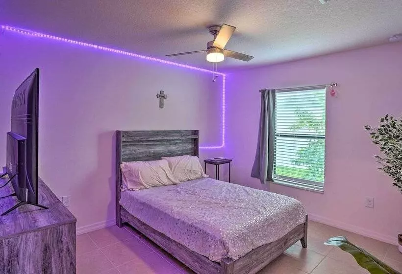 Charming Poinciana House W/ Patio: 30 Mi To Disney