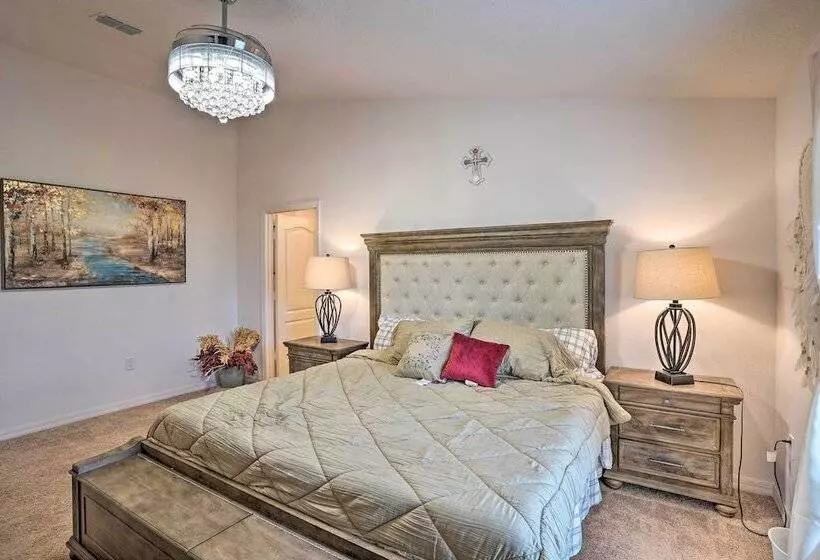 Charming Poinciana House W/ Patio: 30 Mi To Disney