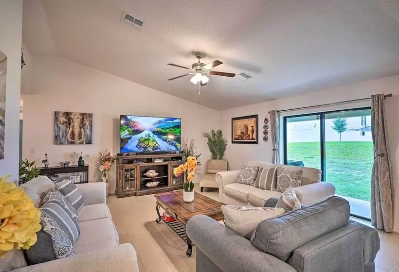 Charming Poinciana House W/ Patio: 30 Mi To Disney