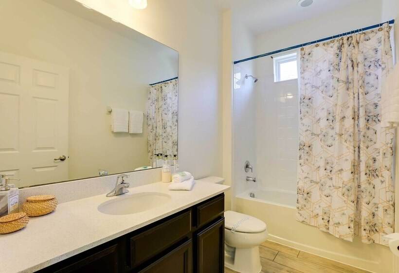 12 Mi To Disney: Home W/ Pool Access + Grill