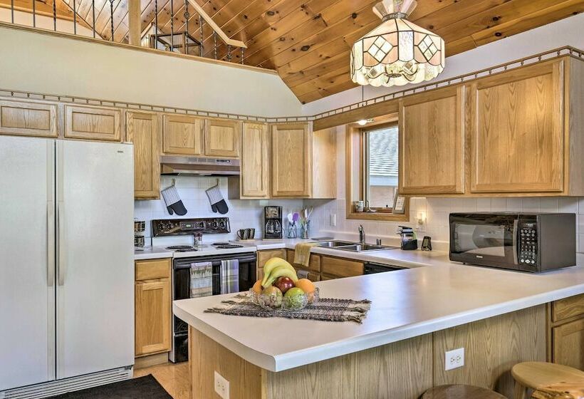 Elcho Escape W/ Private Dock On Post Lake!