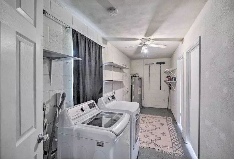 Deltona Lake House, Day Trip To Disney & Universal