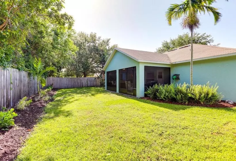 Inviting Jensen Beach Home W/ Screened In Patio!
