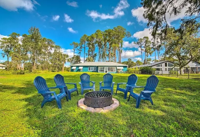 Waterfront Lake Dora Escape W/ Private Dock & Slip