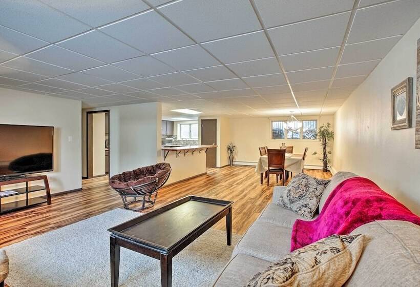 Lakefront Fairbanks Unit, 1 Mile To Pioneer Park!