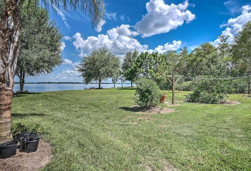 Lakefront Frostproof Vacation Rental W/ Beach!