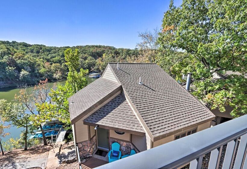 Lakefront Home In The Woods W/ Community Pool!