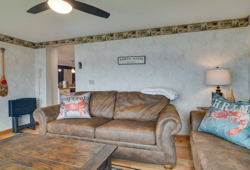 Lakefront Naples Retreat With Docks & Fire Pits!