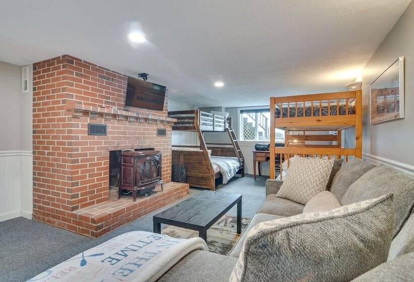 Lakefront Naples Retreat With Docks & Fire Pits!