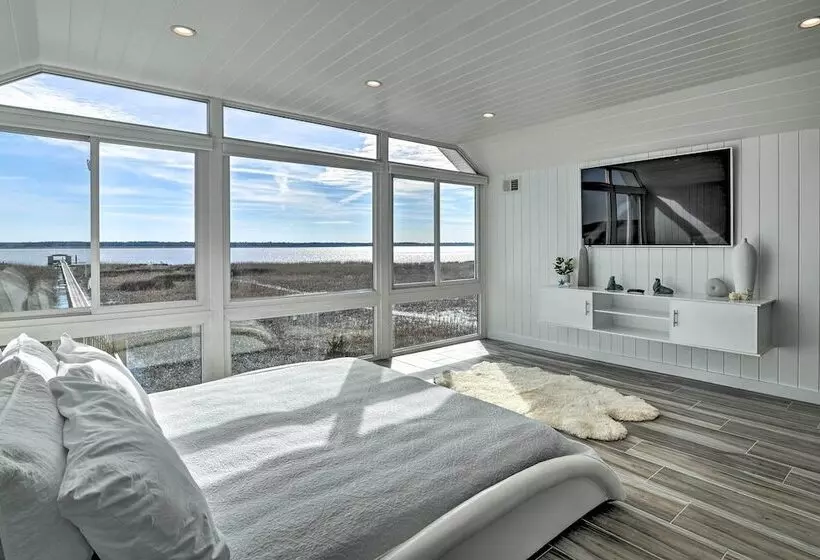 Luxurious Waterfront Home W/ Private Pier & Views!