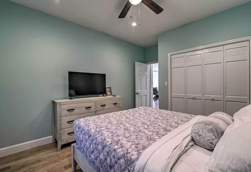 Luxurious Waterfront Home W/ Private Pier & Views!