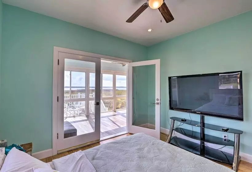 Luxurious Waterfront Home W/ Private Pier & Views!