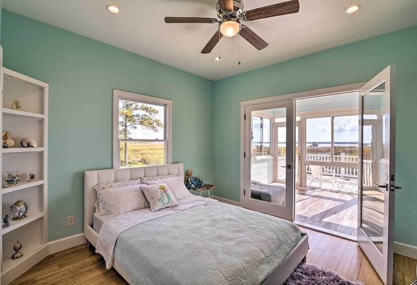 Luxurious Waterfront Home W/ Private Pier & Views!