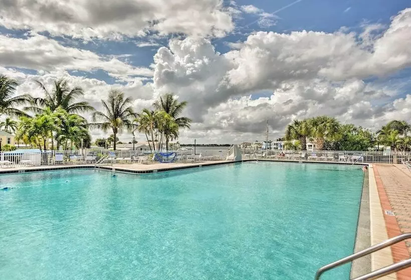 Oasis House At The Nettles Island Resort!