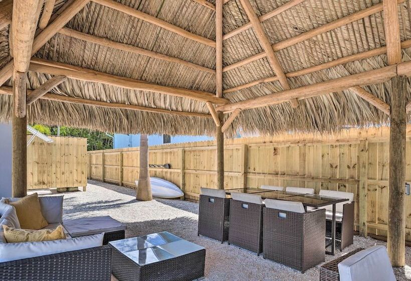 Palm City Canalfront Home W/ Boat Dock & Fire Pit!