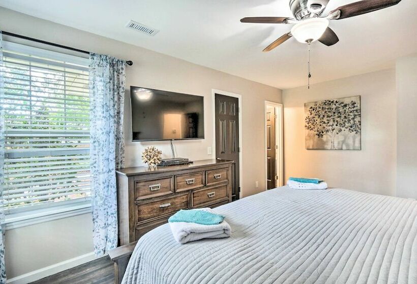 Peaceful Beaufort Home W/ Front Porch + Grill