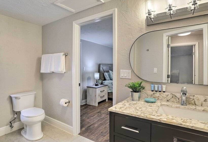 Pet Friendly Gulfport Home < 2 Mi To Beach