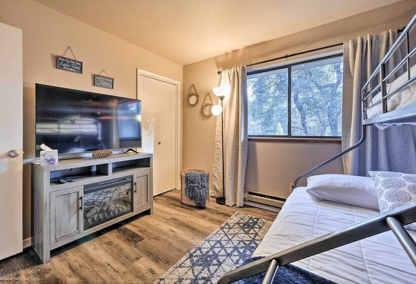 Lakeside Groveland Home W/ Hot Tub, Near Yosemite