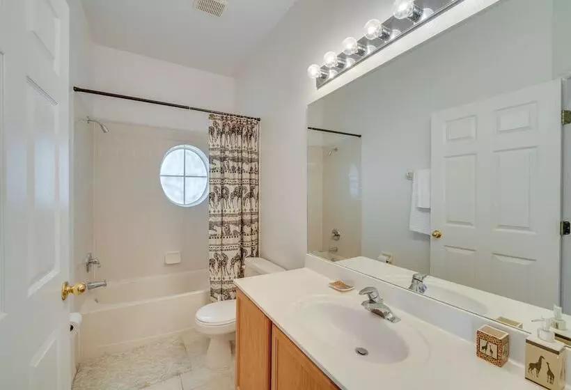 Lake View Escape W/ Lanai In Kissimmee!