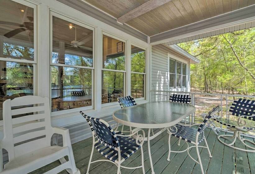 Riverfront Bell Gem: Boat Slip + Outdoor Amenities