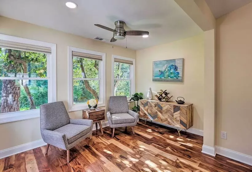 Sea Pines Resort Escape W/ Deck ~ 2 Mi To Beach!