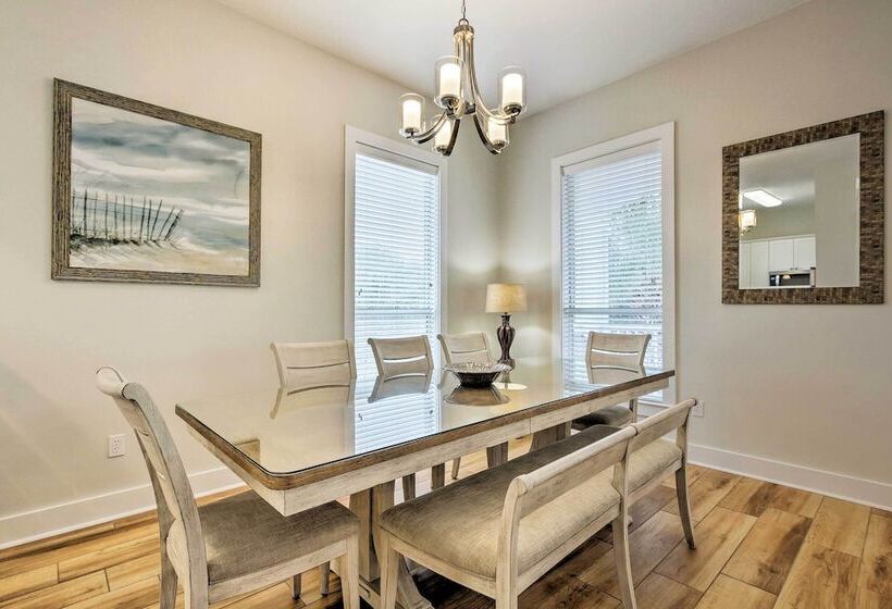 Spacious Miramar Beach Cottage W/ Beach Access!