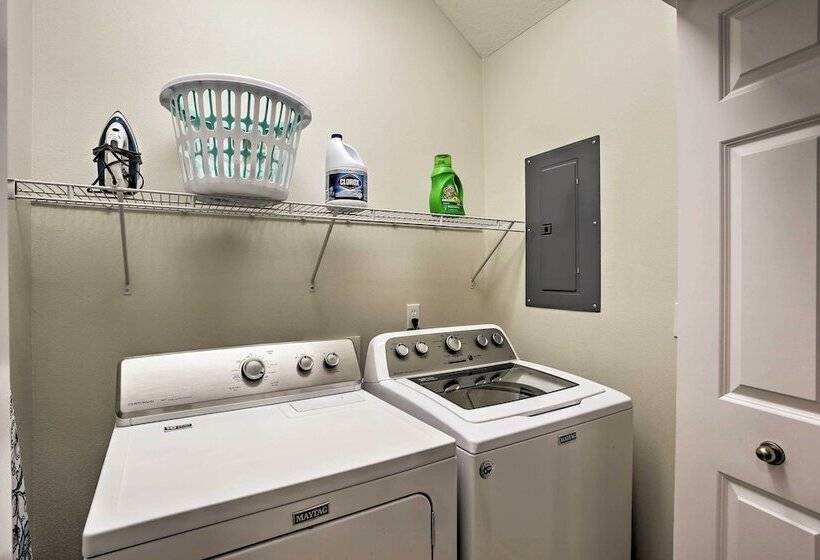 Spacious Miramar Beach Cottage W/ Beach Access!