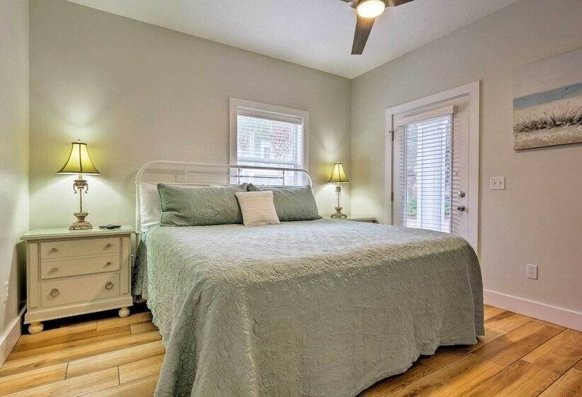 Spacious Miramar Beach Cottage W/ Beach Access!