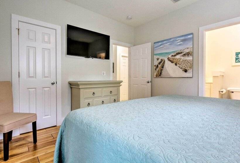 Spacious Miramar Beach Cottage W/ Beach Access!