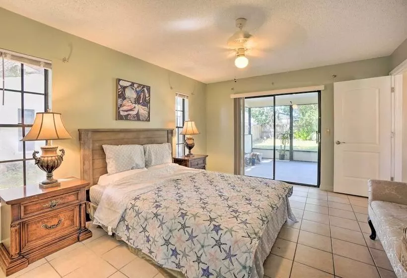 Stunning Retreat ~ 3 Miles To Pier!