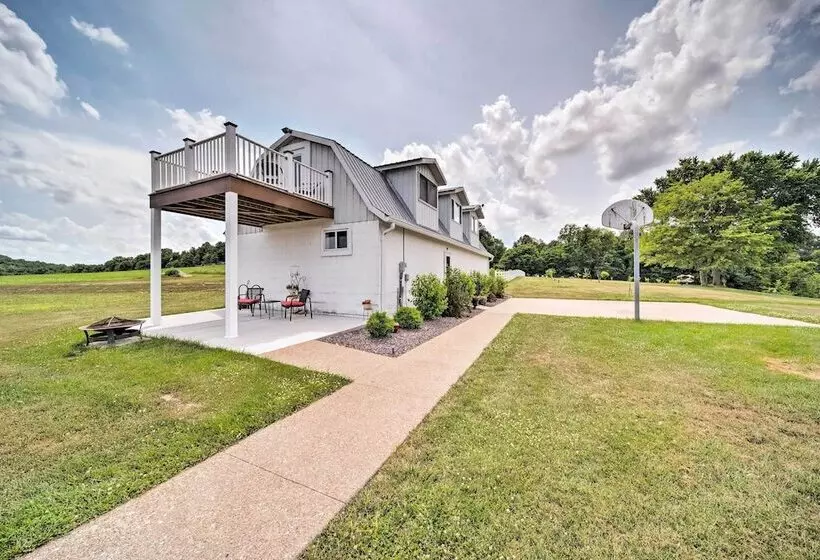 Updated Berger Cottage W/ Pool, On A Private Farm!