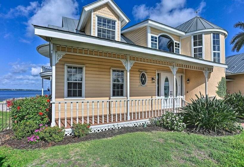 Upscale Waterfront Palm City Home W/ Dock!