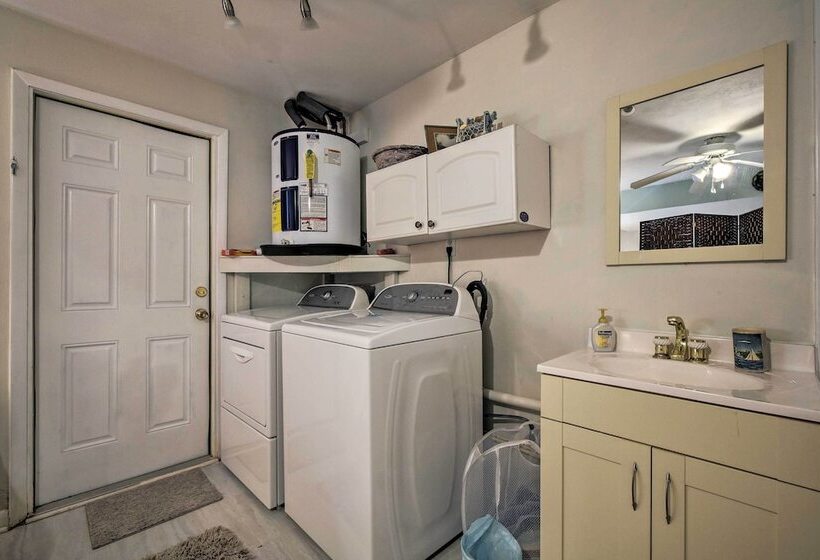 Waterfront Hernando Beach Home W/ Dock+kayaks