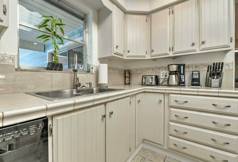 Waterfront Villa W/ Pool ~ 5 Mi To Ybor City!