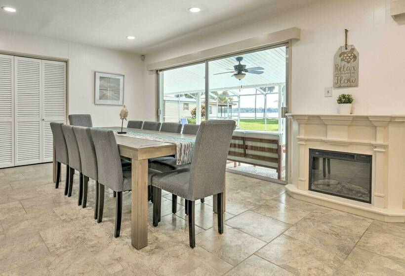 Waterfront Villa W/ Pool ~ 5 Mi To Ybor City!