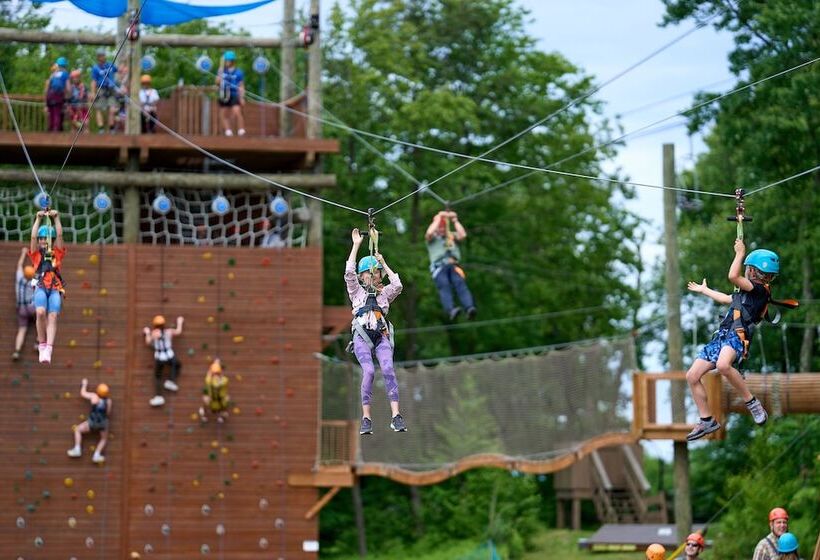 Blue Mountain Resort