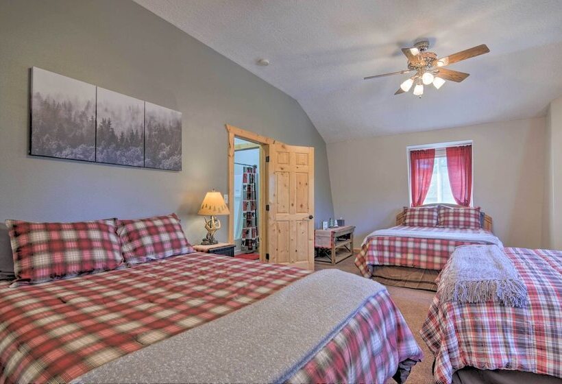 Duck Creek Village Cabin Near National Forest!