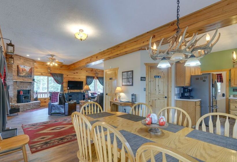Duck Creek Village Cabin Near National Forest!