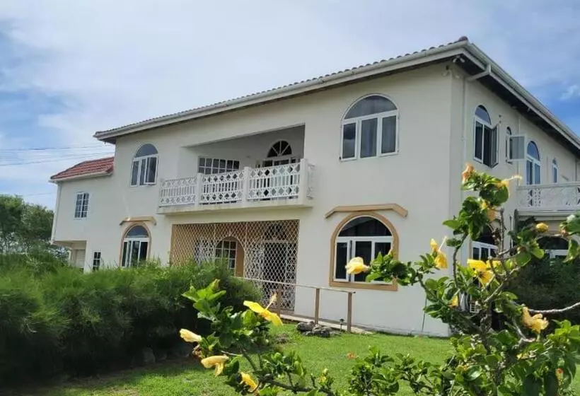 هتل Southsea Park Retirement Resort