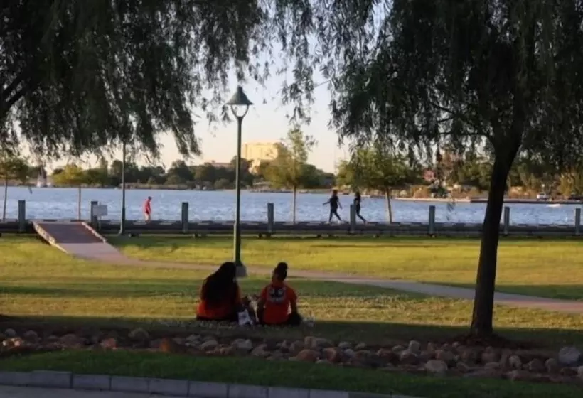 Lake Charles Home: 1 Mi To Public Boat Launch
