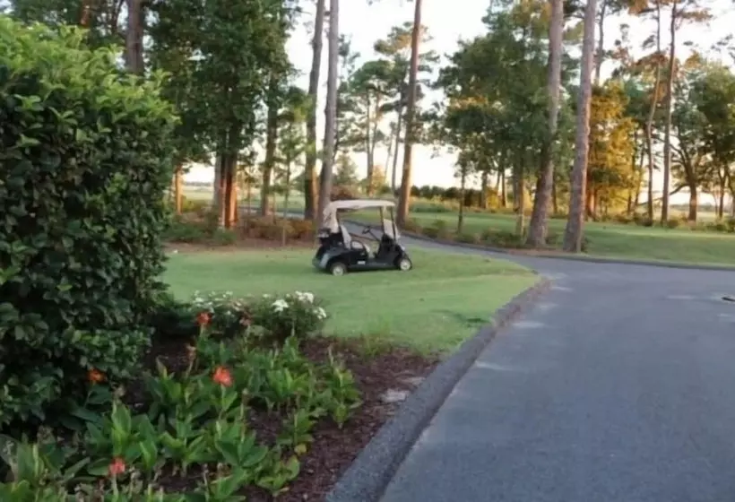Lake Charles Home: 1 Mi To Public Boat Launch