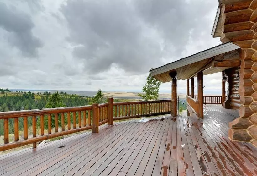 Luxe Lodge In The Tetons For Large Group Retreats!